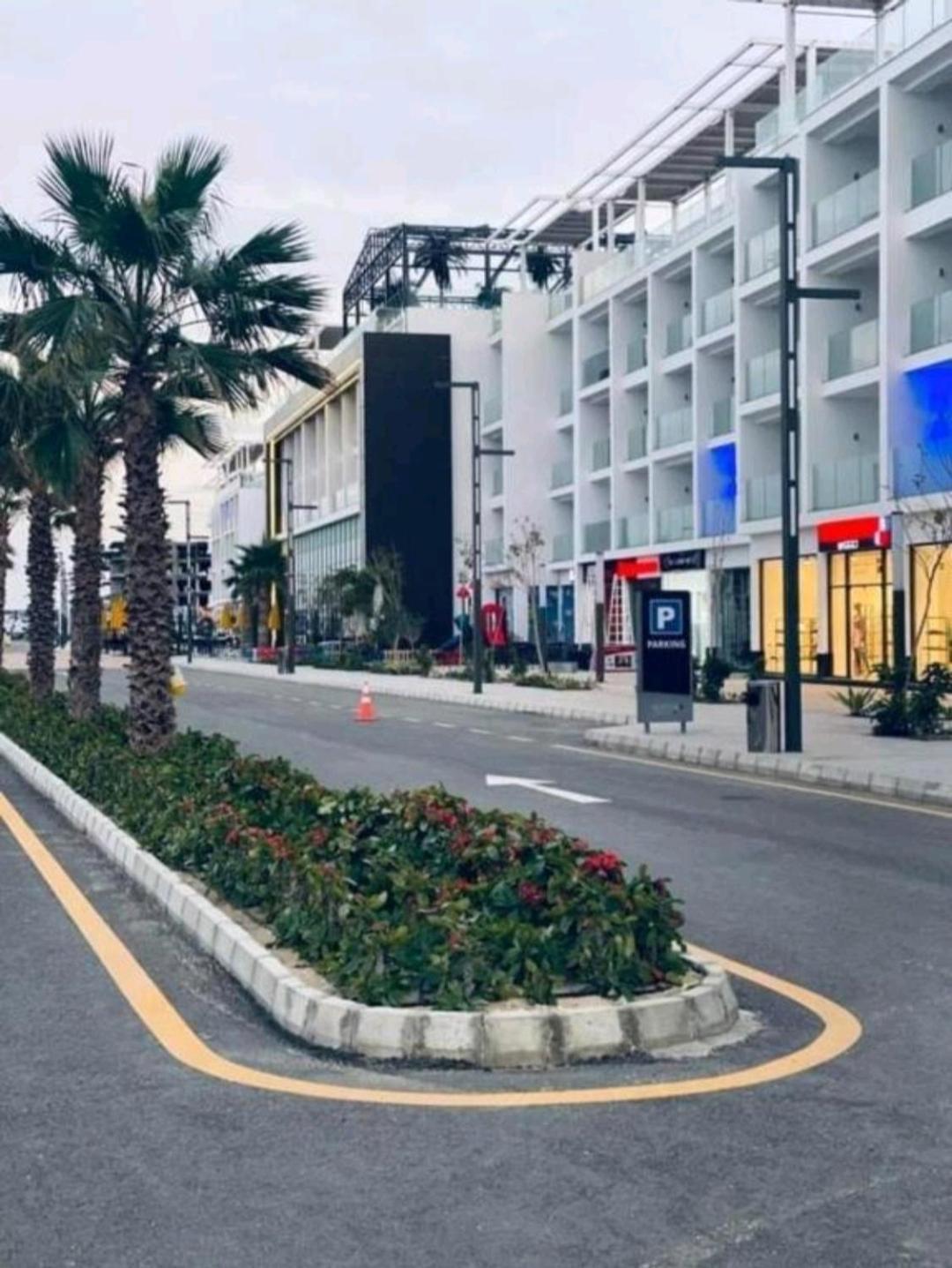 شاليه فندقي أرضي بحديقه خاصه في منتجع بورتوسعيد 'Ezbet Shalabi el-Rudi Quarto foto